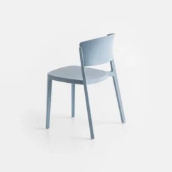 Abuela Chaise moderne empilable en technopolymère
