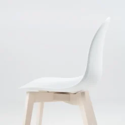 1665 Academy Connubia© Chaise scandinave en polypropylène et bois