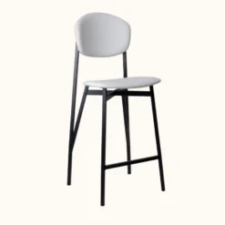 Artémis Carrier® Tabouret snack design français assise et dossier en simili dos bois et pieds en métal