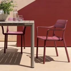 Cassia Fauteuil de jardin empilable en polypropylène