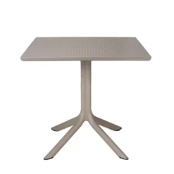 Clip Petite table de jardin carrée en polypropylène