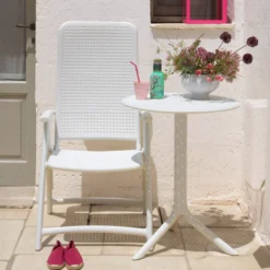 Darsena Fauteuil d'extérieur pliant et réglable en polypropylène