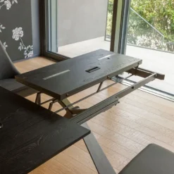 Delta Table design italienne extensible en mélaminé et pieds en X