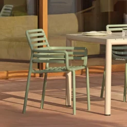 Doga Fauteuil de jardin design empilable fabriqué en Italie