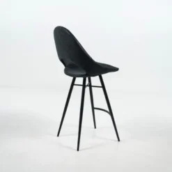 IsidoreTabouret snack design avec coque ajourée