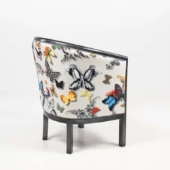Julien Fauteuil tonneau pour salon fabrication française en tissu et bois massif