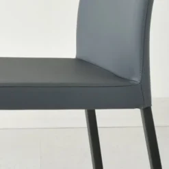 Lena Chaise italienne en cuir