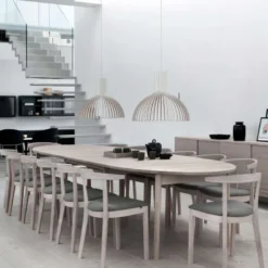 SM78 Table ovale extensible en bois massif fabriquée au Danemark