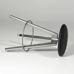 Vérone Carrier® Tabouret snack pivotant en synthétique et métal