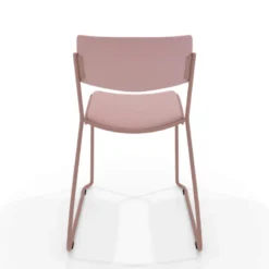 Zoom Chaise moderne en simili avec pieds traîneau